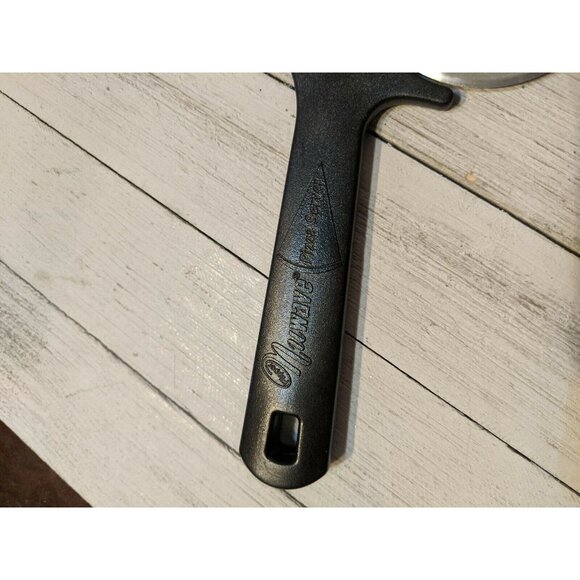 Black NuWave Flipper Pizza Server & Slicer - Picture 3 of 6